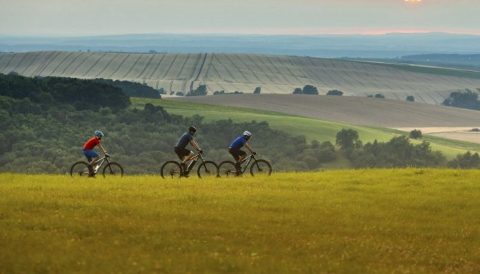 Sloboda, zážitok aj výborný tréning – tri bonusy pri pohľade zo sedla bicykla